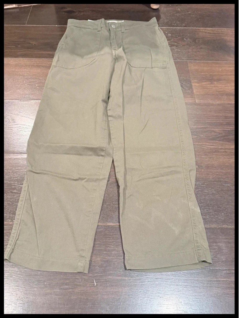 Levi’s Utility Pants Women’s Olive Green Carpenter Pants W26 L27 204